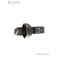 17J121 Engine Oil Pressure Sensor For 11-13 Mazda 6  2.5